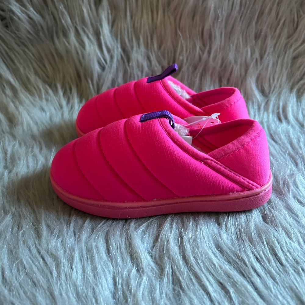 Wonder Nation Puffer Slippers Girls Size 7-8‎ Pink Fuzzy Lined Slip On Shoes